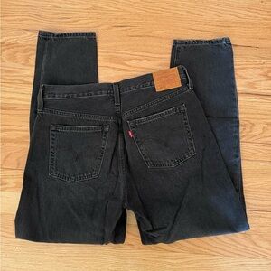 Levi's Black Straight Men's Denim Jeans